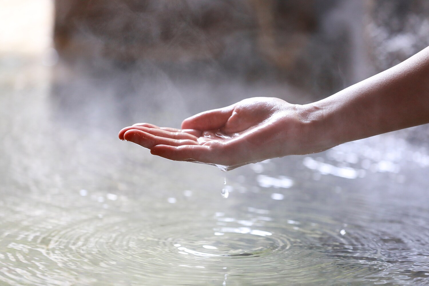 100% natural hot spring water