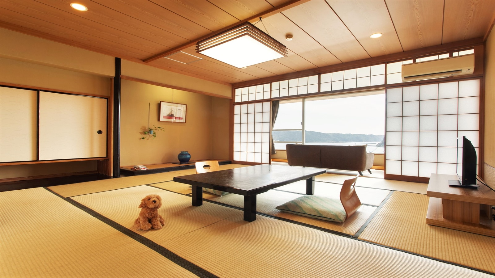 ■ [General guest room] Pet / West Building Japanese-style room ■ Japanese-style room 8 or 10 tatami mats, all rooms on the sea side, with toilet / without bath