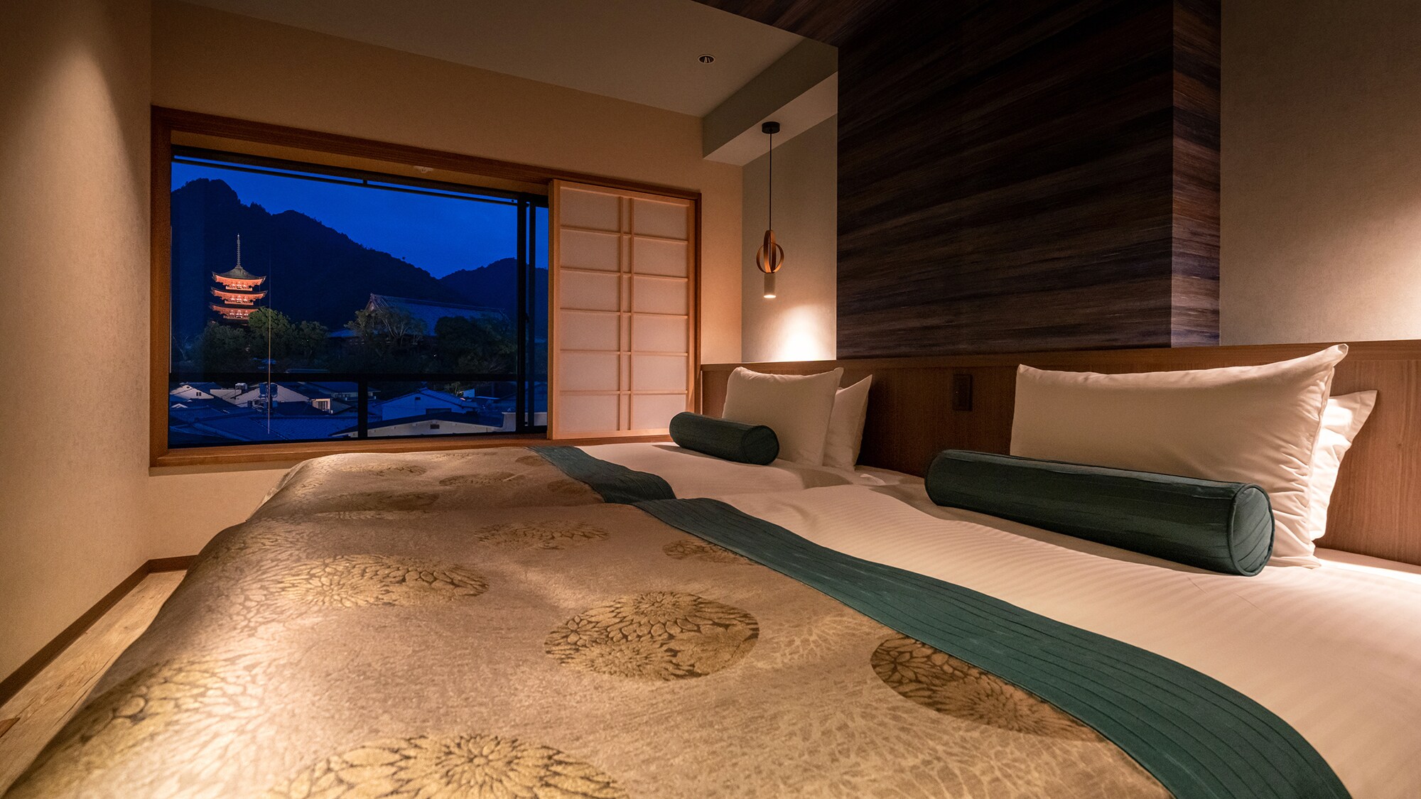 ■Renovated in 2023■Roku [Suite with semi-open-air hot spring bath]