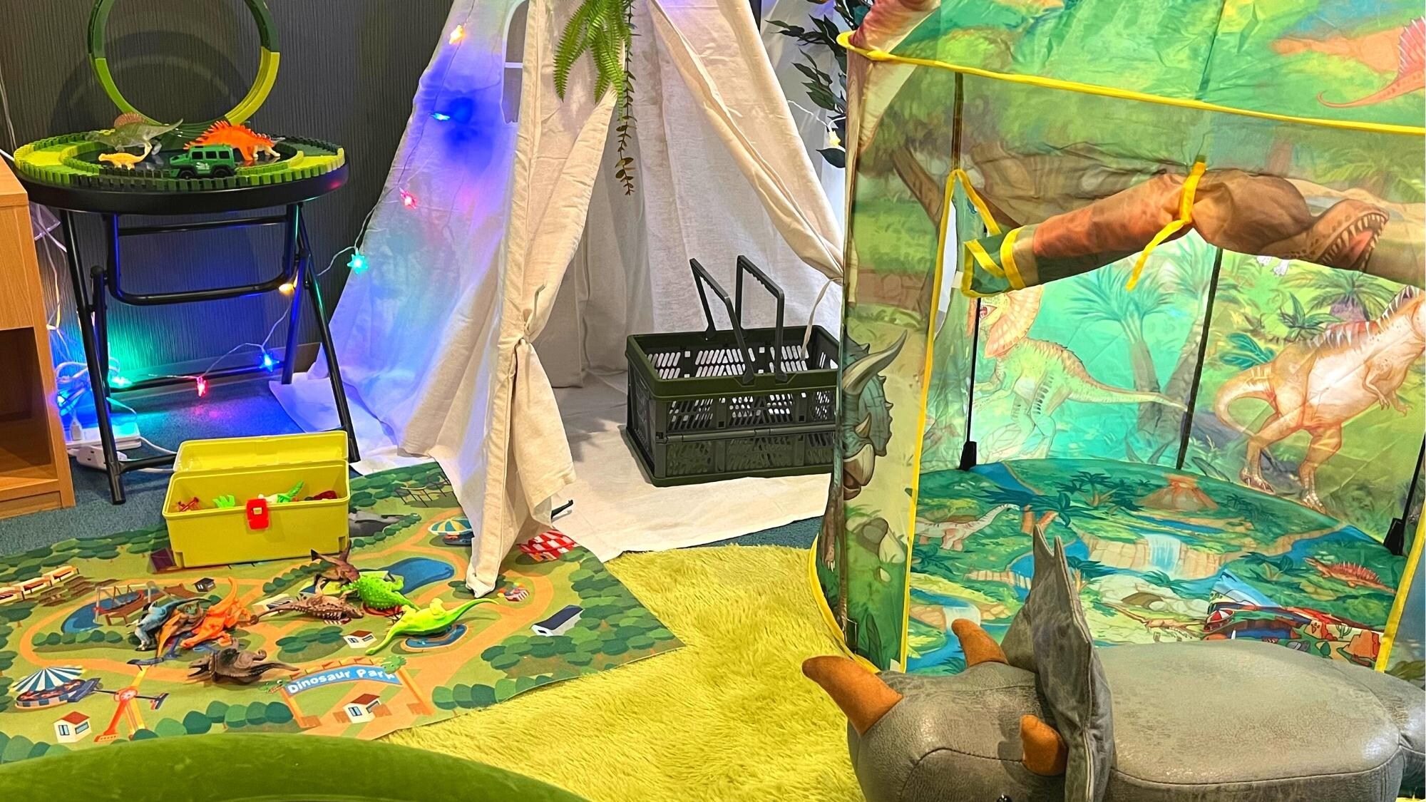 <Forest> Dinosaur Room Your children will be delighted♪ The play room is also perfect for birthdays and surprises.