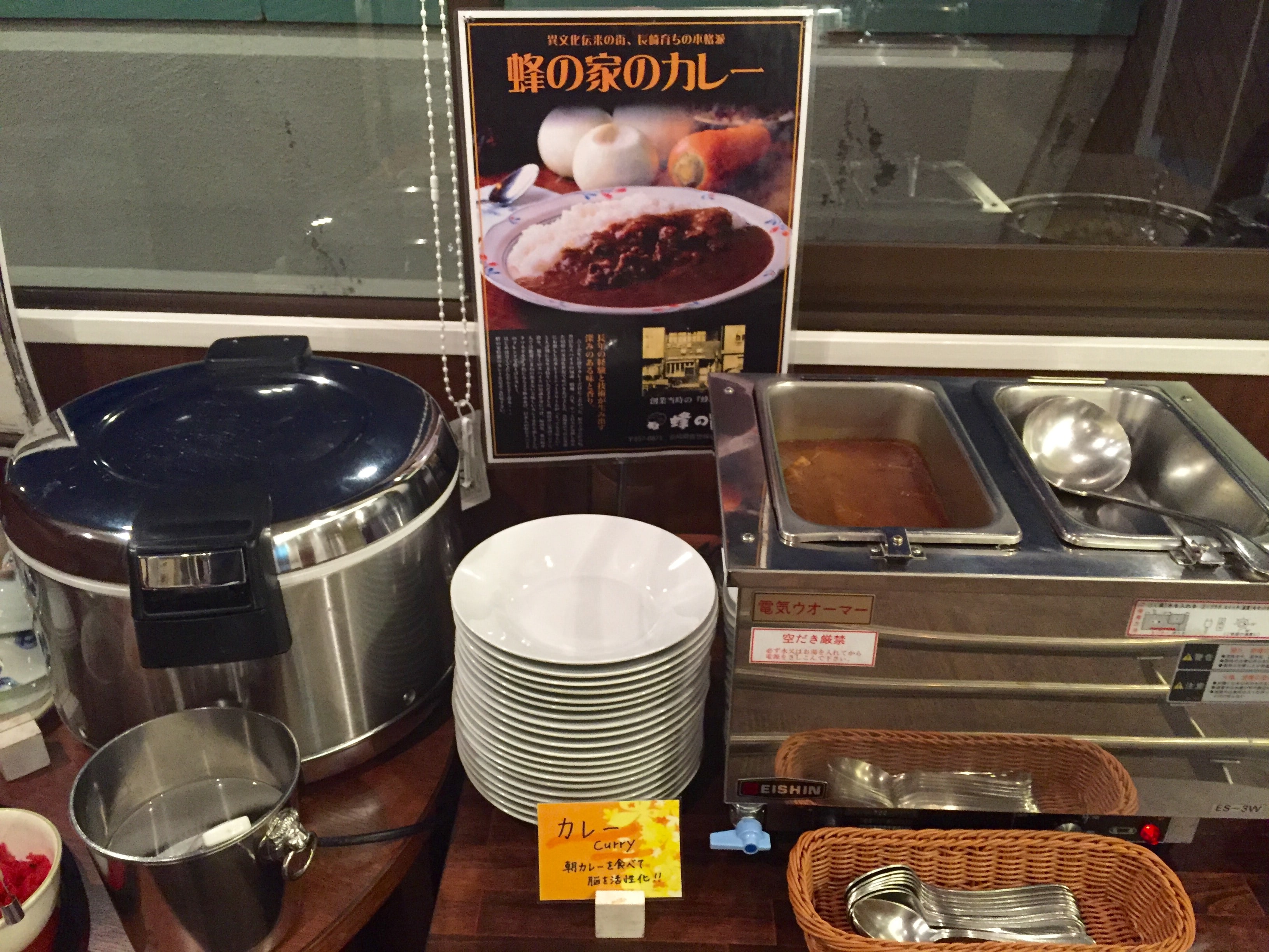 Makanan khas Sasebo ☆ Kari Hachi-no-ie ♪ Hanya sarapan prasmanan ☆