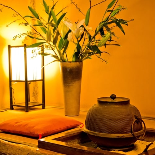 一進門就有火盆歡迎你