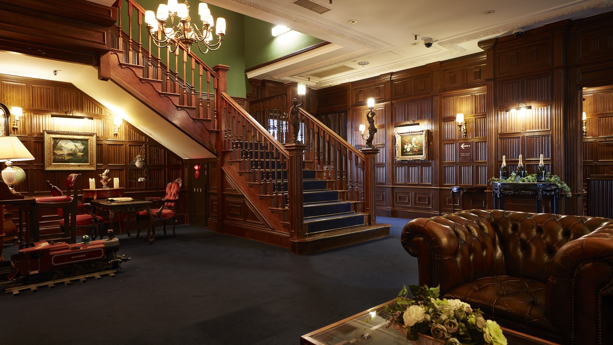 European Hall Lobby