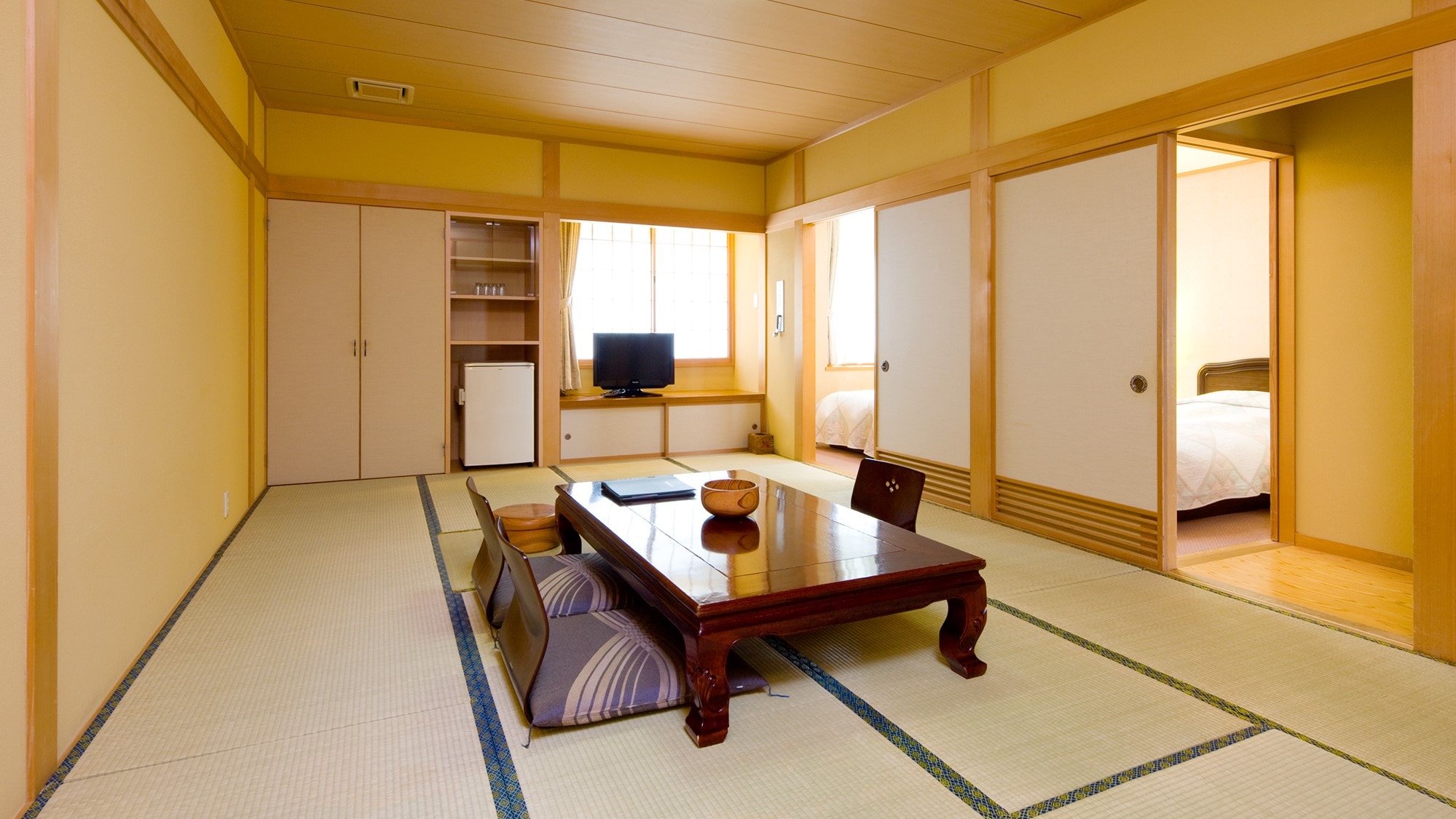 Tòa nhà chính - 14 chiếu tatami + 2 giường <Phòng theo phong cách Nhật Bản-Tây Âu> -