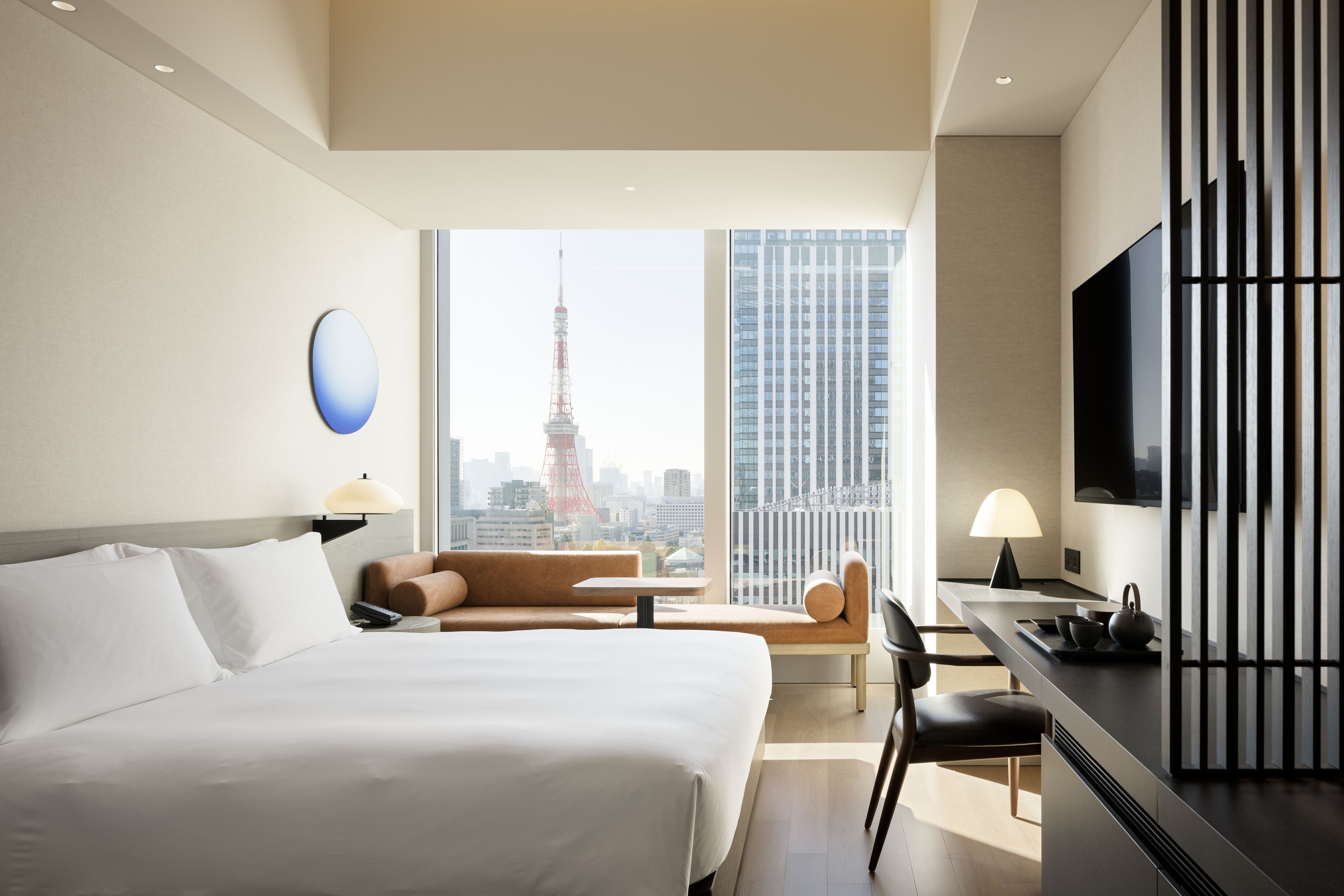 1 King Bed with Tower View