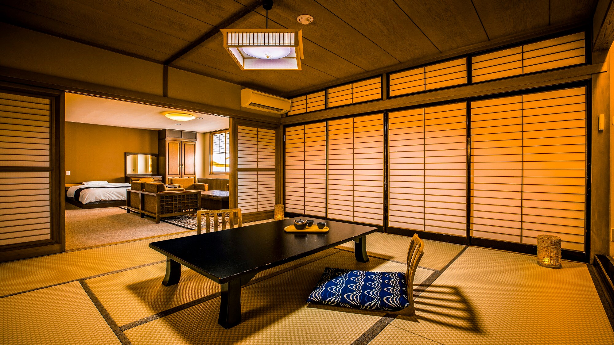 Suite Japanese-Western style room