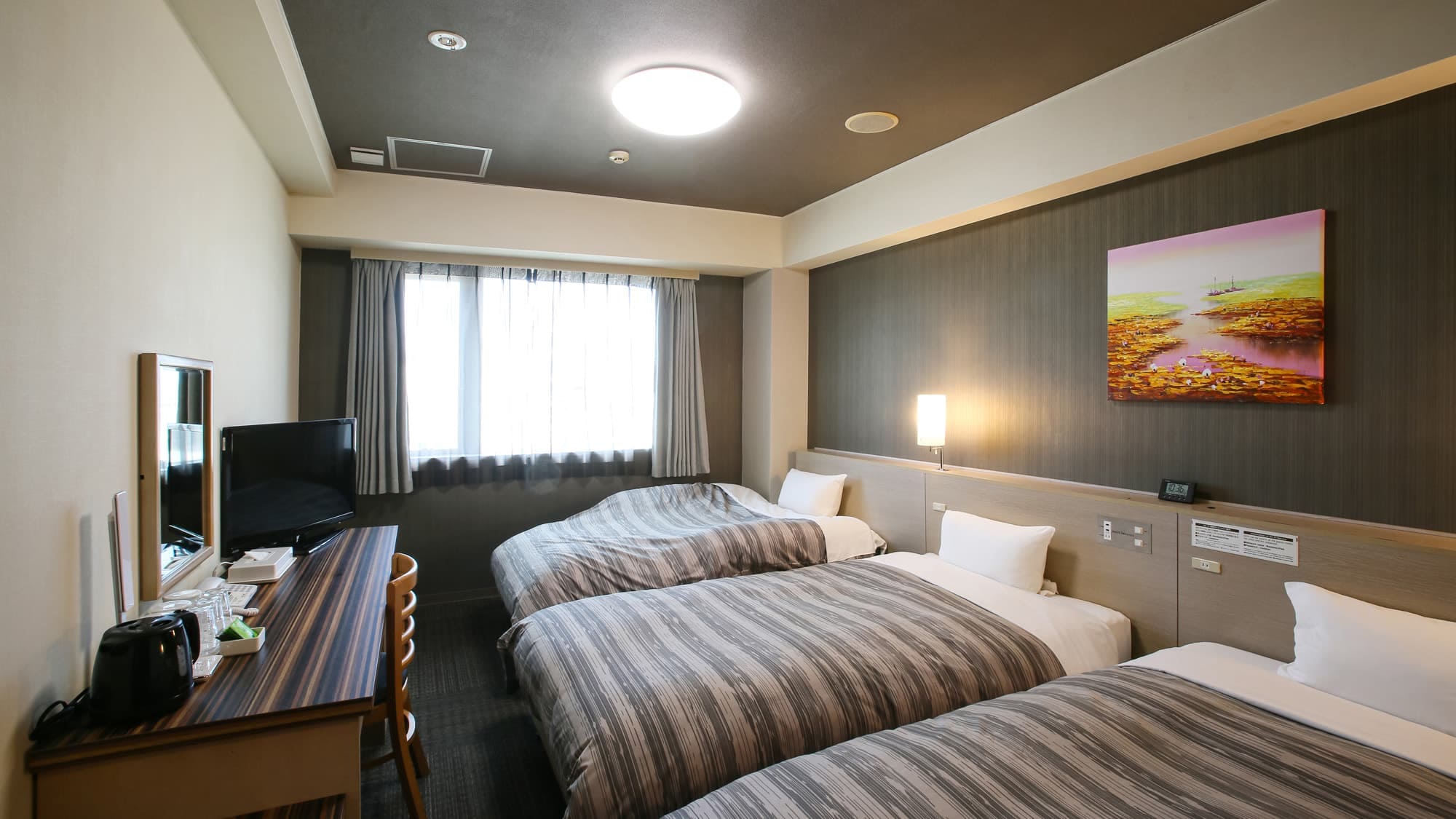 Triple room