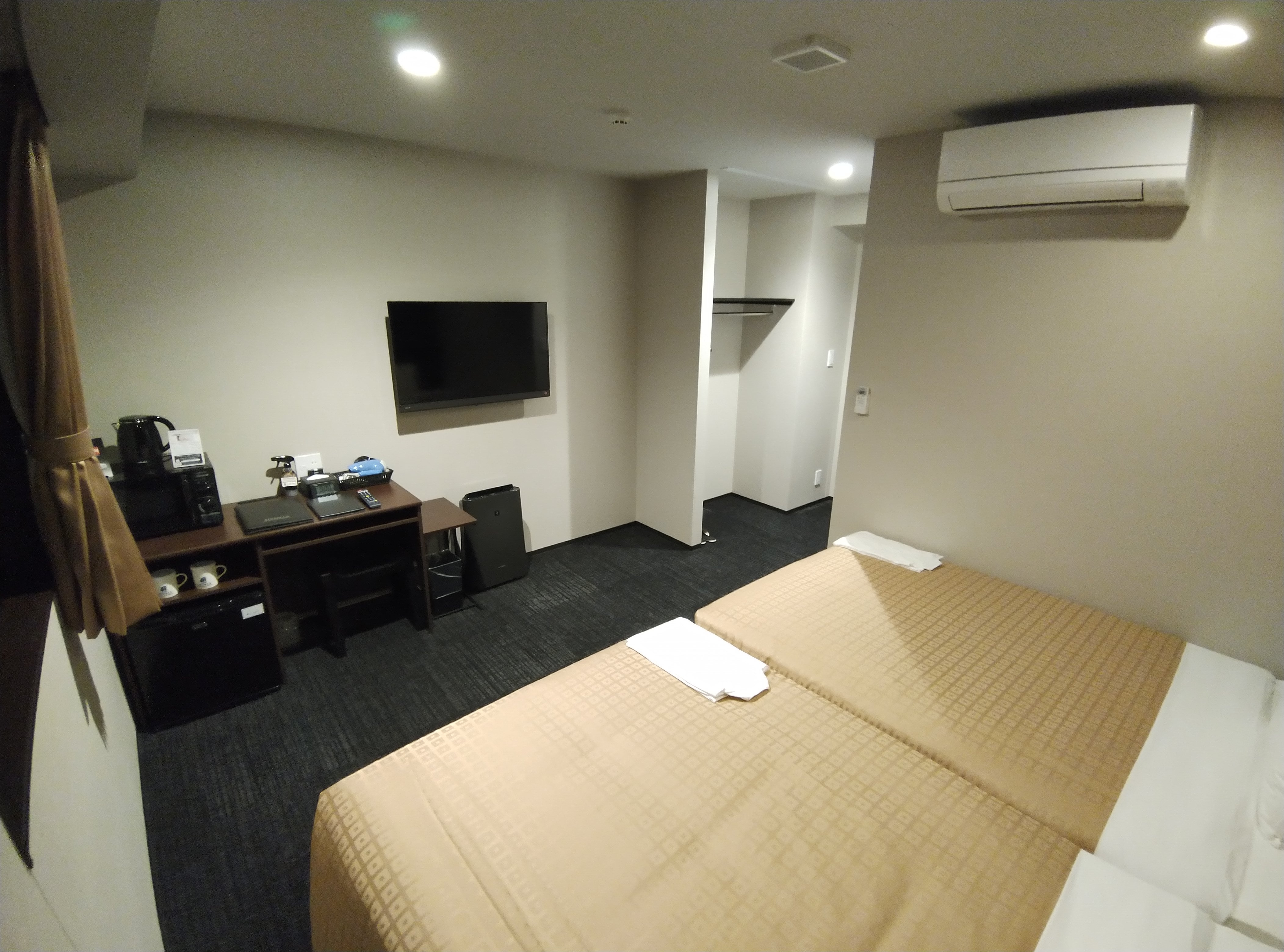 Kamar Twin