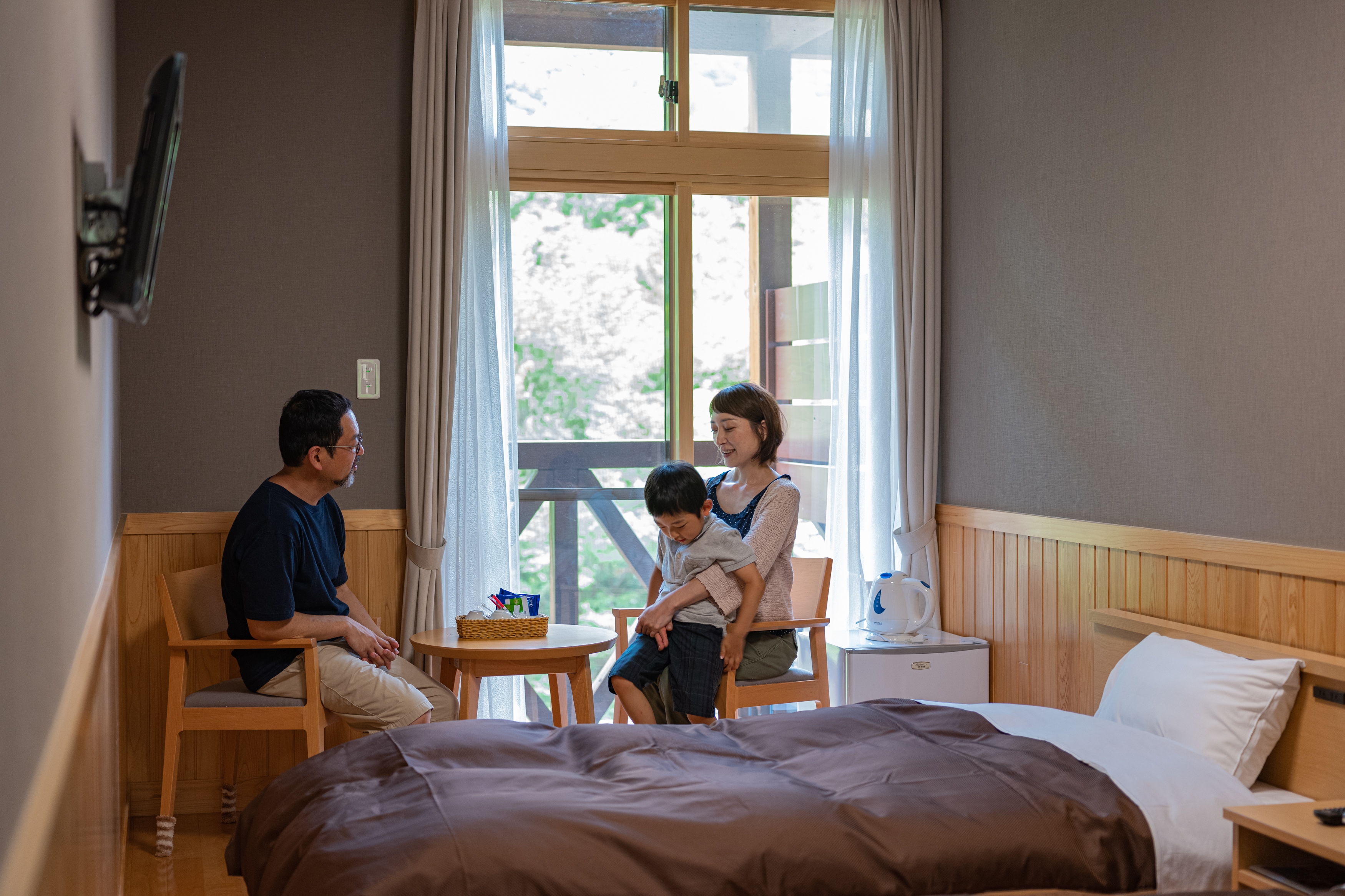 Main building, 2nd floor, Western-style twin room (no bathroom/toilet = please use hot spring/shared toilet) [Non-smoking, free Wi-Fi]