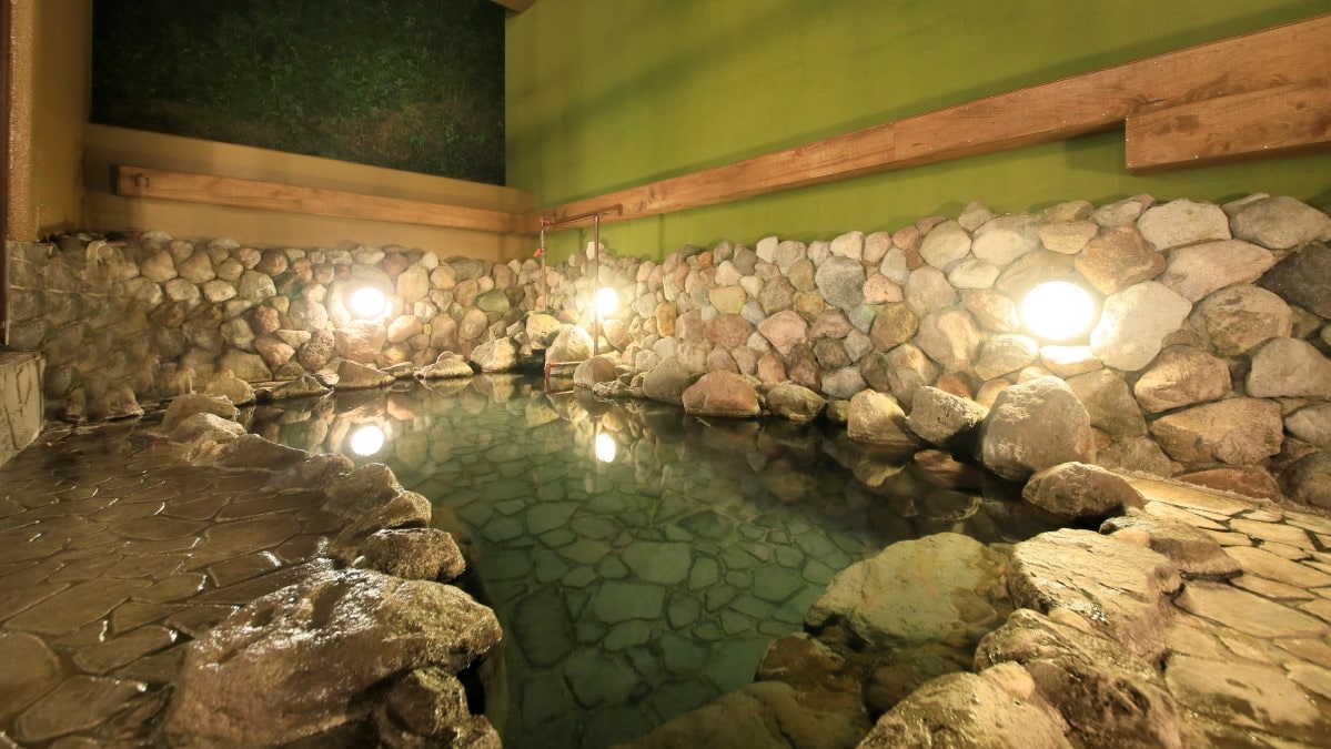 Kamegawa Onsen, one of the eight hot springs in Beppu (sodium-chloride / sulfate spring)