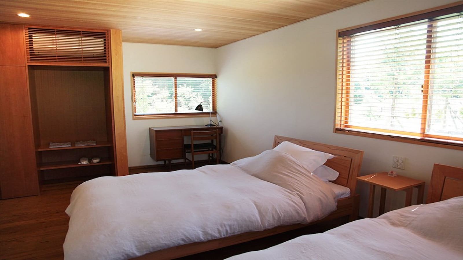 Phòng ngủ Superior Suite tầng 1