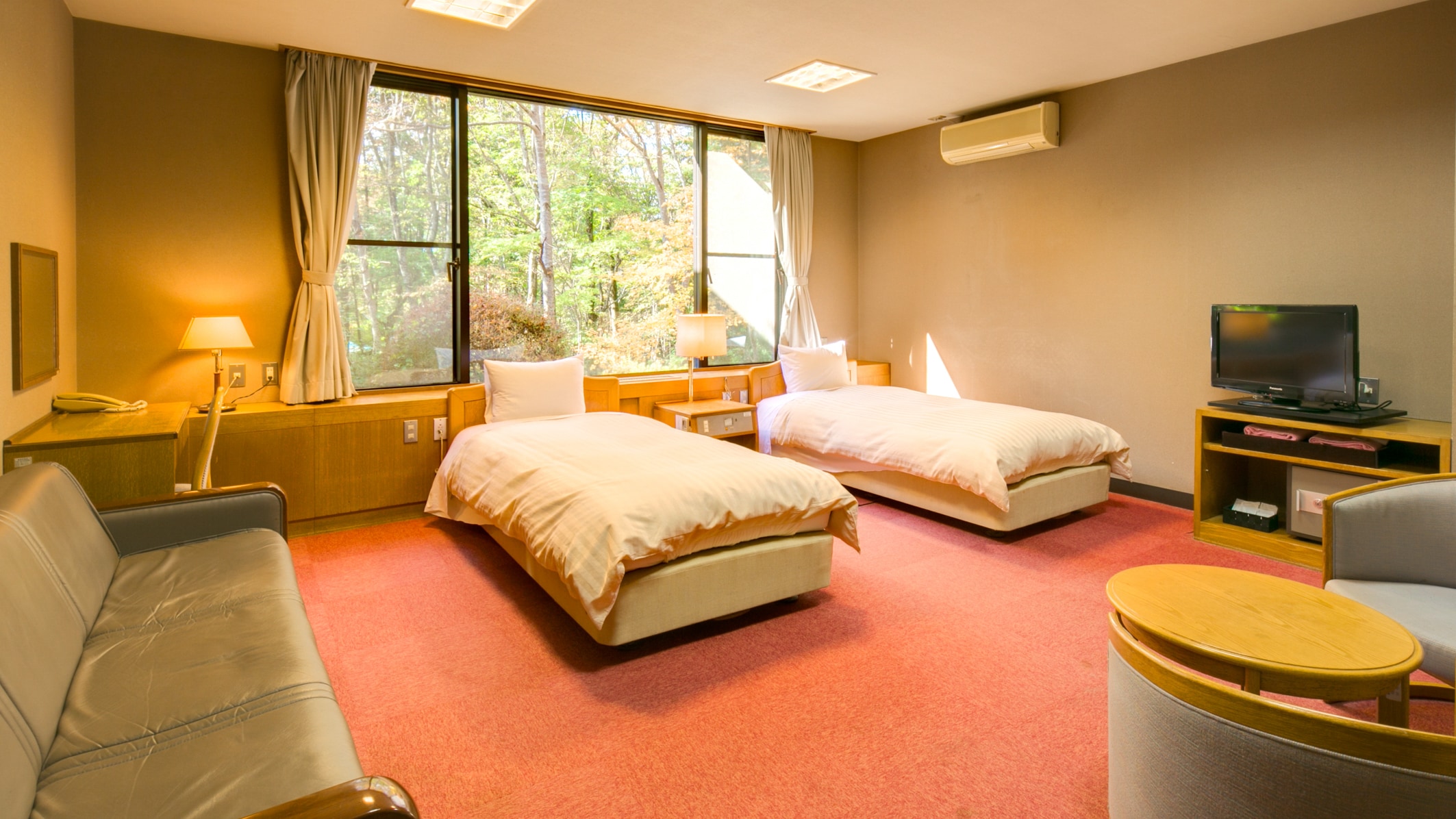 Western-style rooms for the disabled