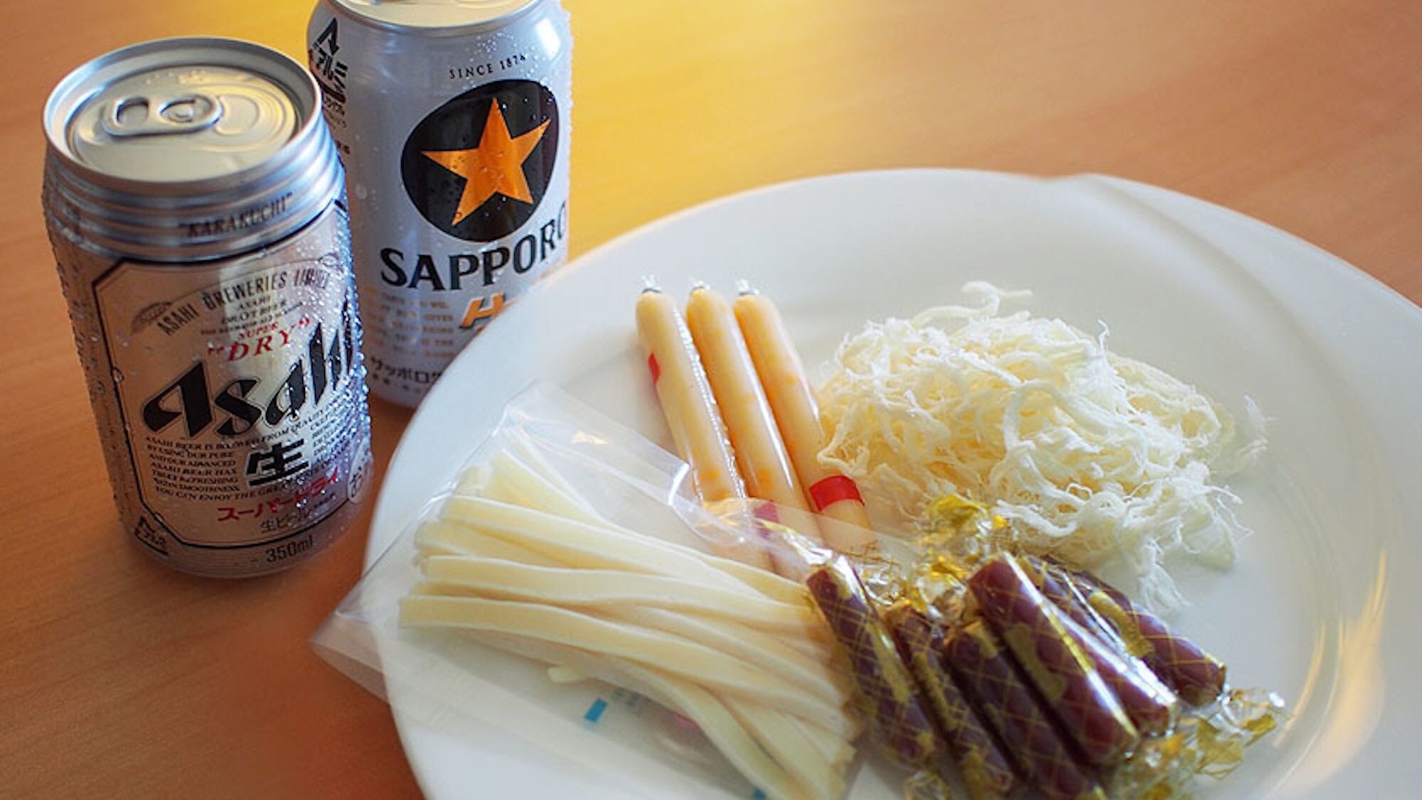 Paket bir dan makanan ringan