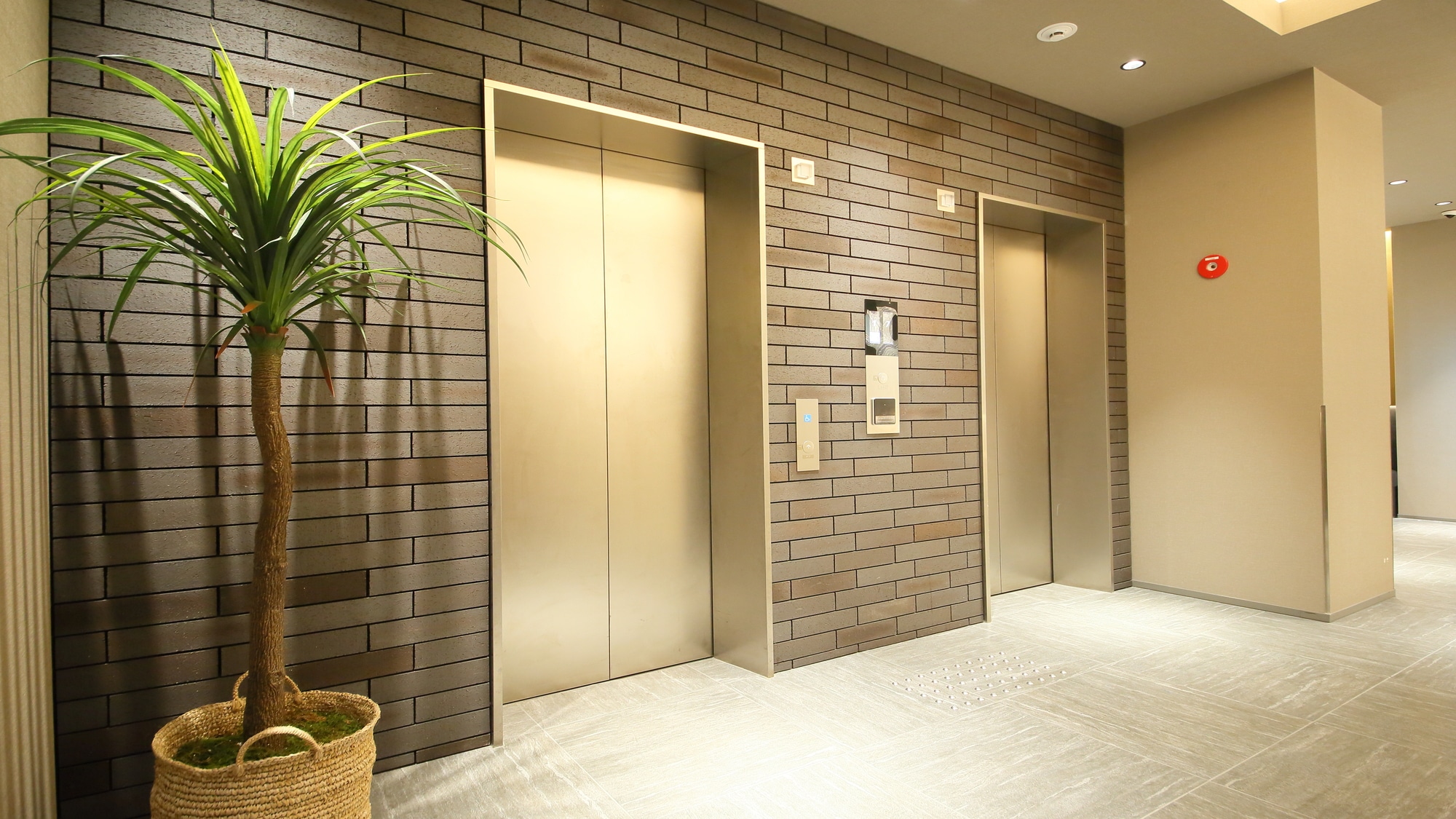 エレベーターホール