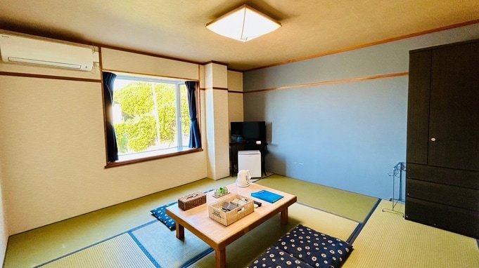 Japanese-style room 6-8 tatami mats