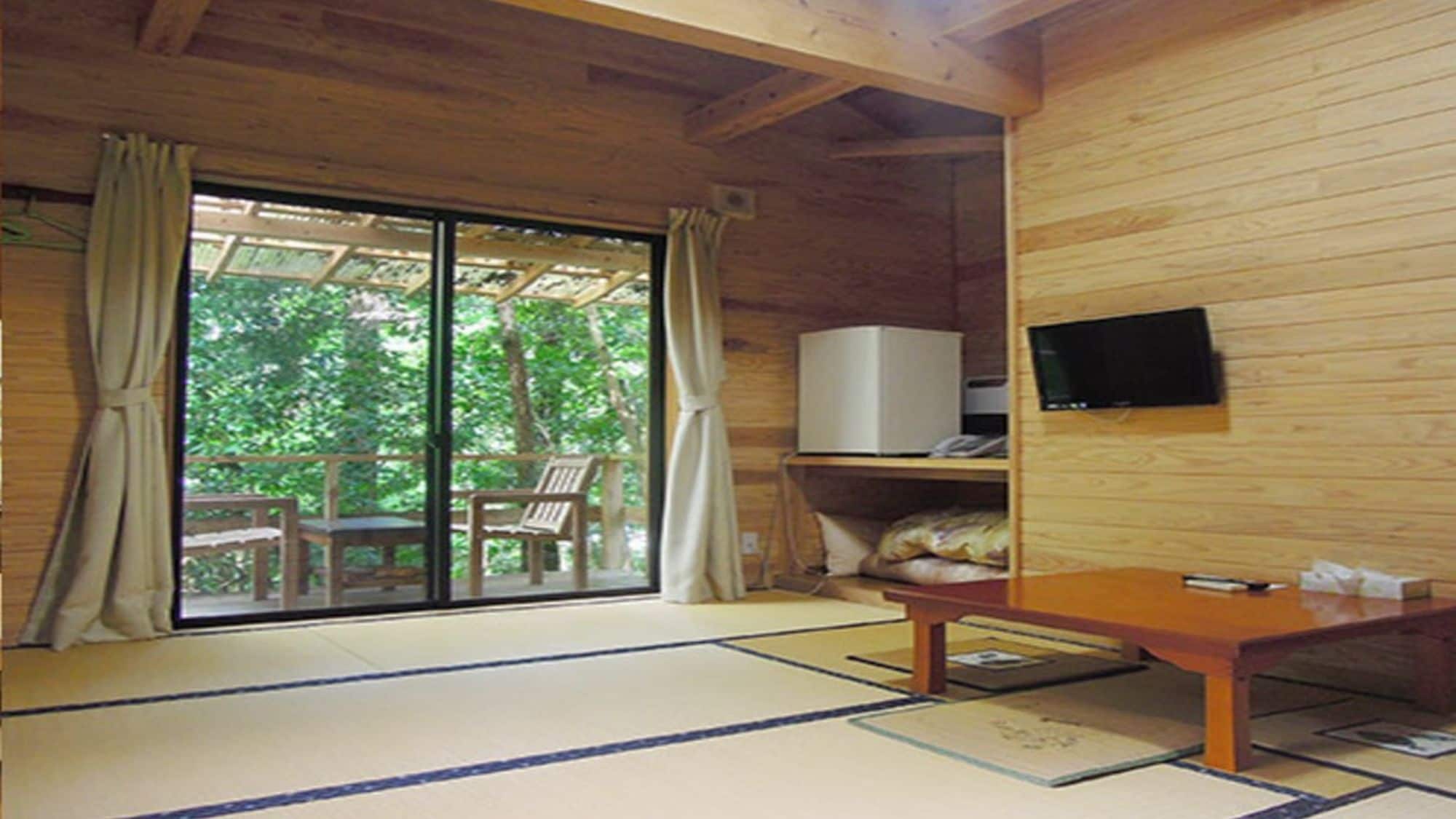 Lodge image 3