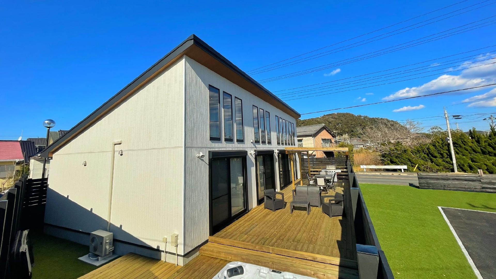・[Exterior] This rental vacation home is located in a place rich in nature, and you can spend your time in a completely private space just for your family and friends.