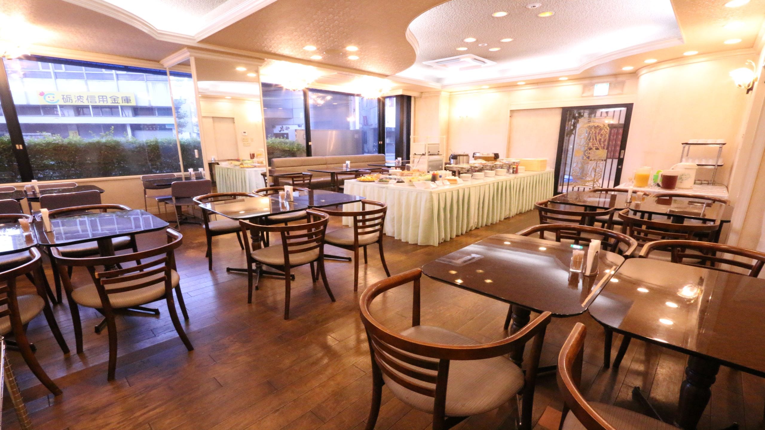 Cafe Promenade