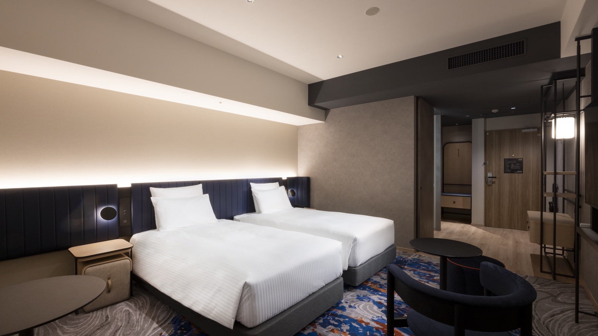 Superior Twin Room (Bathtub)