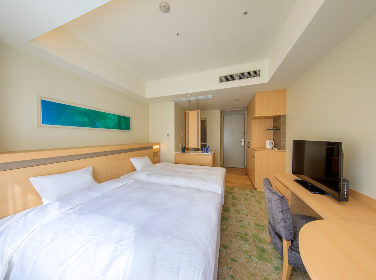 Kamar Twin Halaman AQUA SQUARE