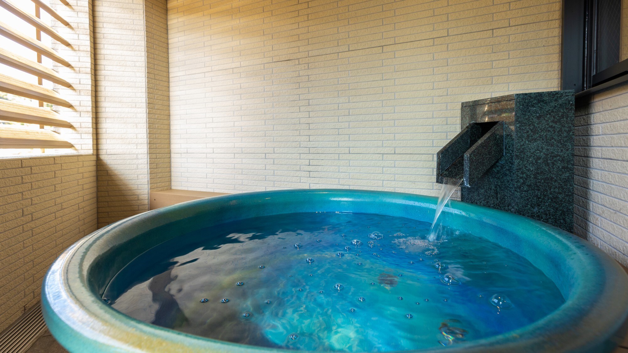[Room 505 ≪Mizuasagi≫] Guest room with open-air bath