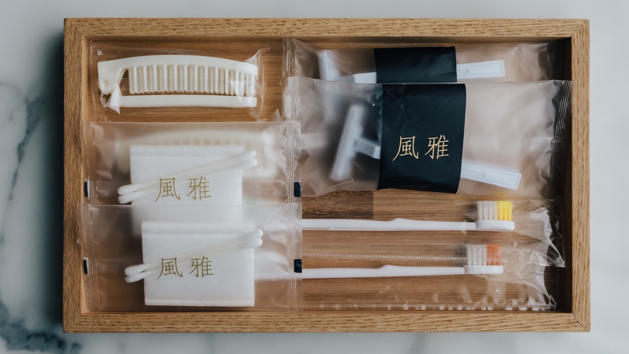 Amenities common to all rooms