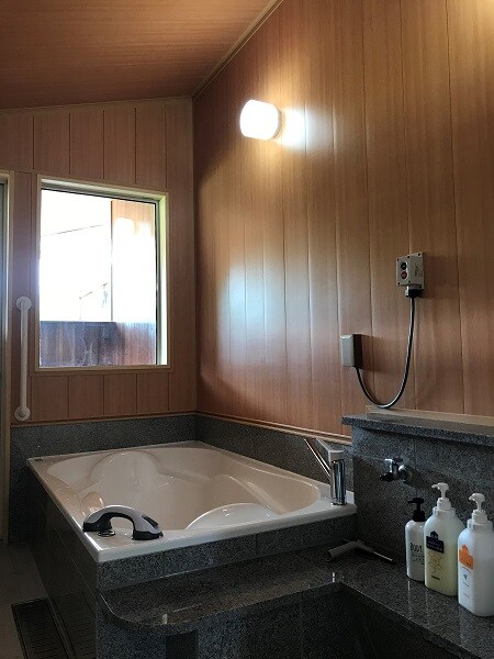 Private bath②