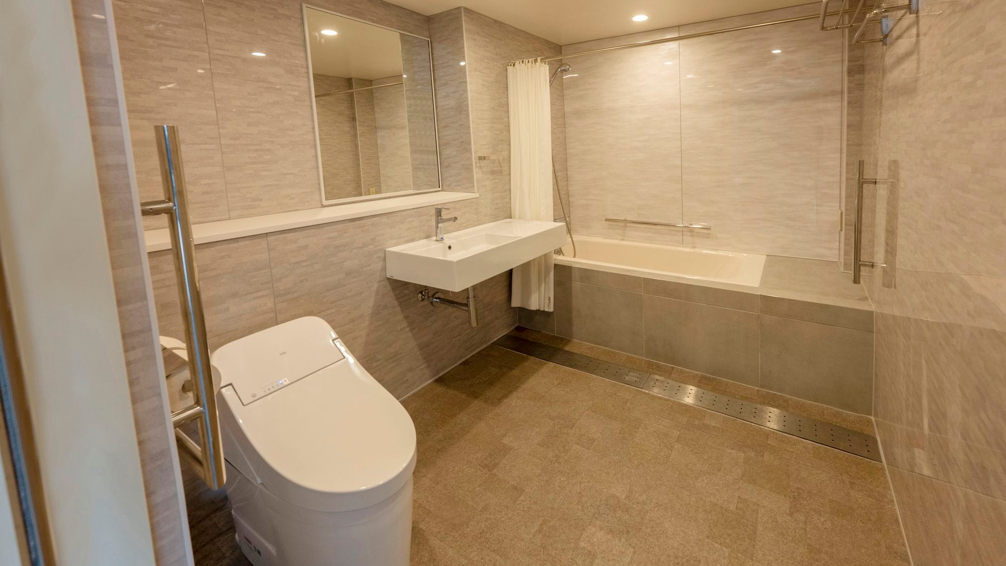 Accessible room (with bath) [38 square meters]