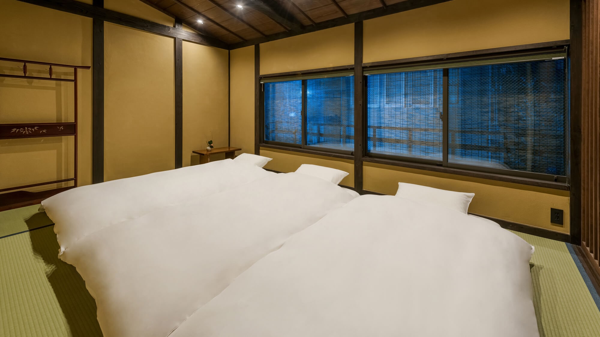 Kamar bergaya Jepang di lantai 2