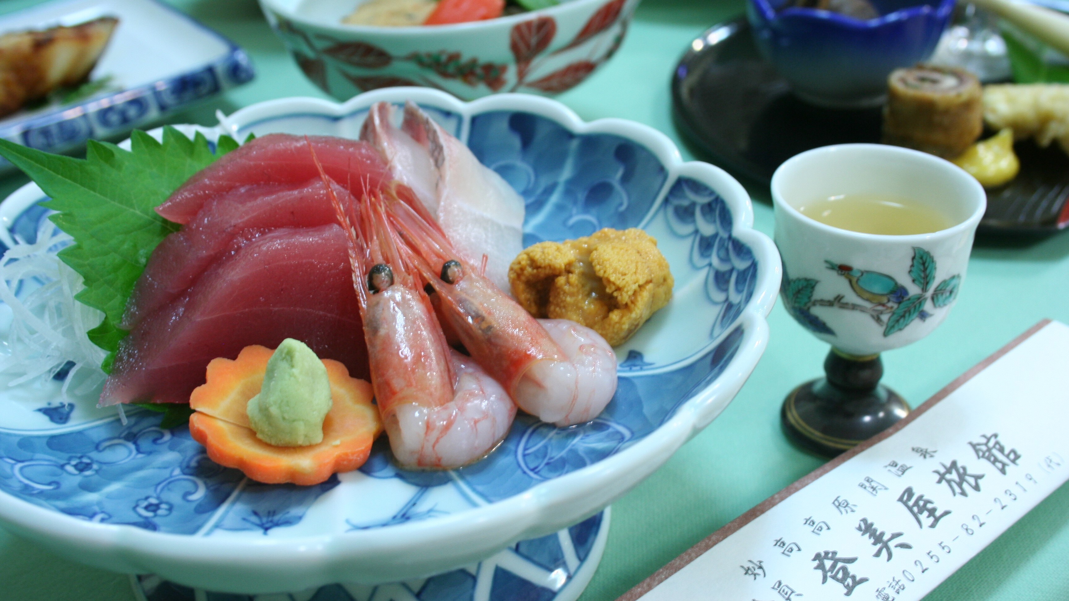 *[Dinner example] You can also enjoy seasonal flavors and local specialties!