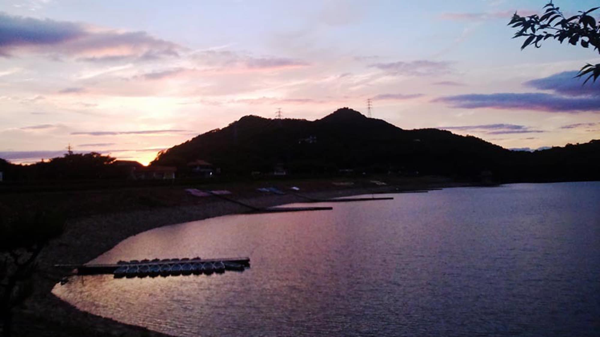 * All rooms have a lake view ♪ Especially the sunset is beautiful