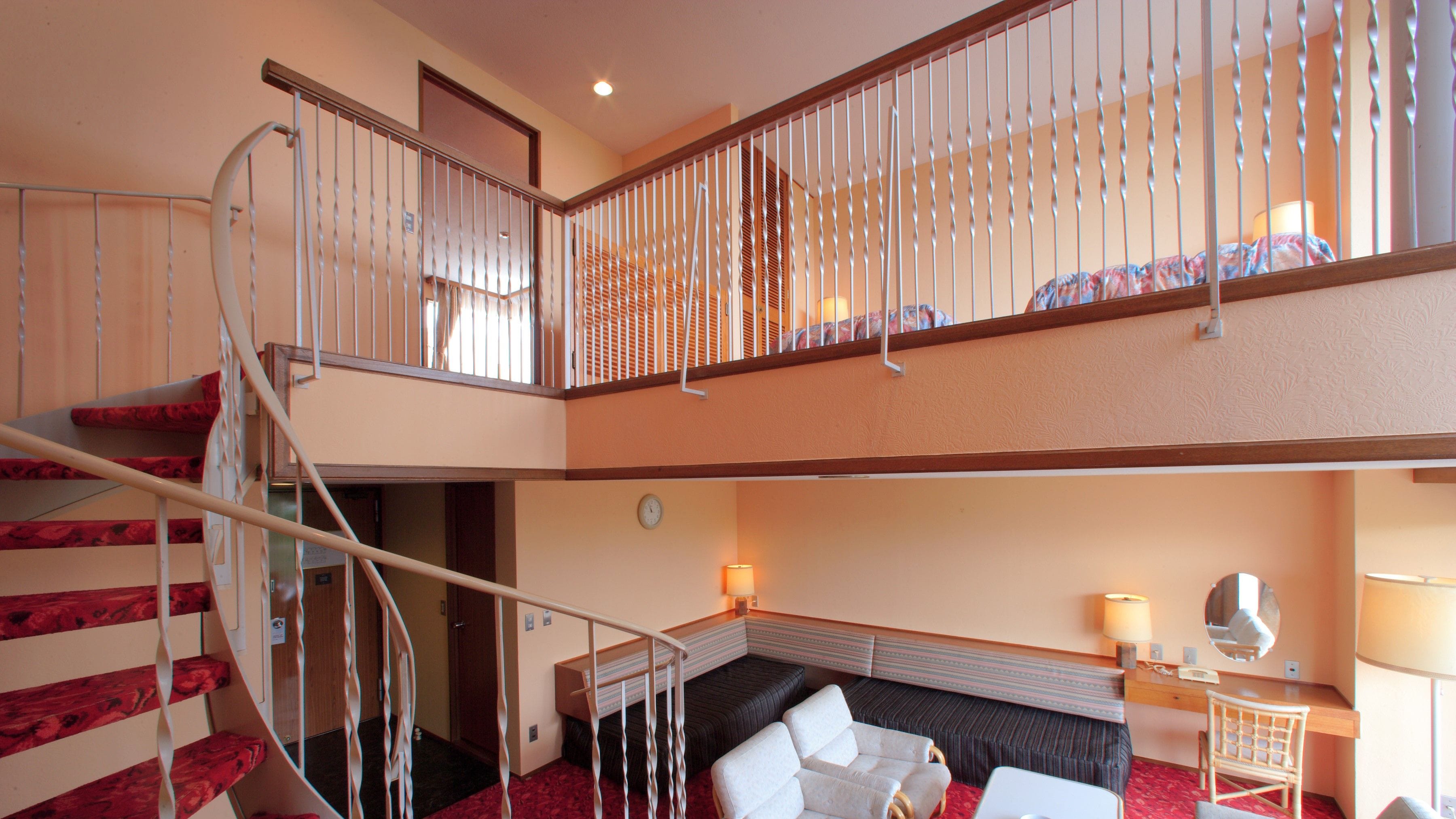 Maisonette room (Western room with mezzanine floor)