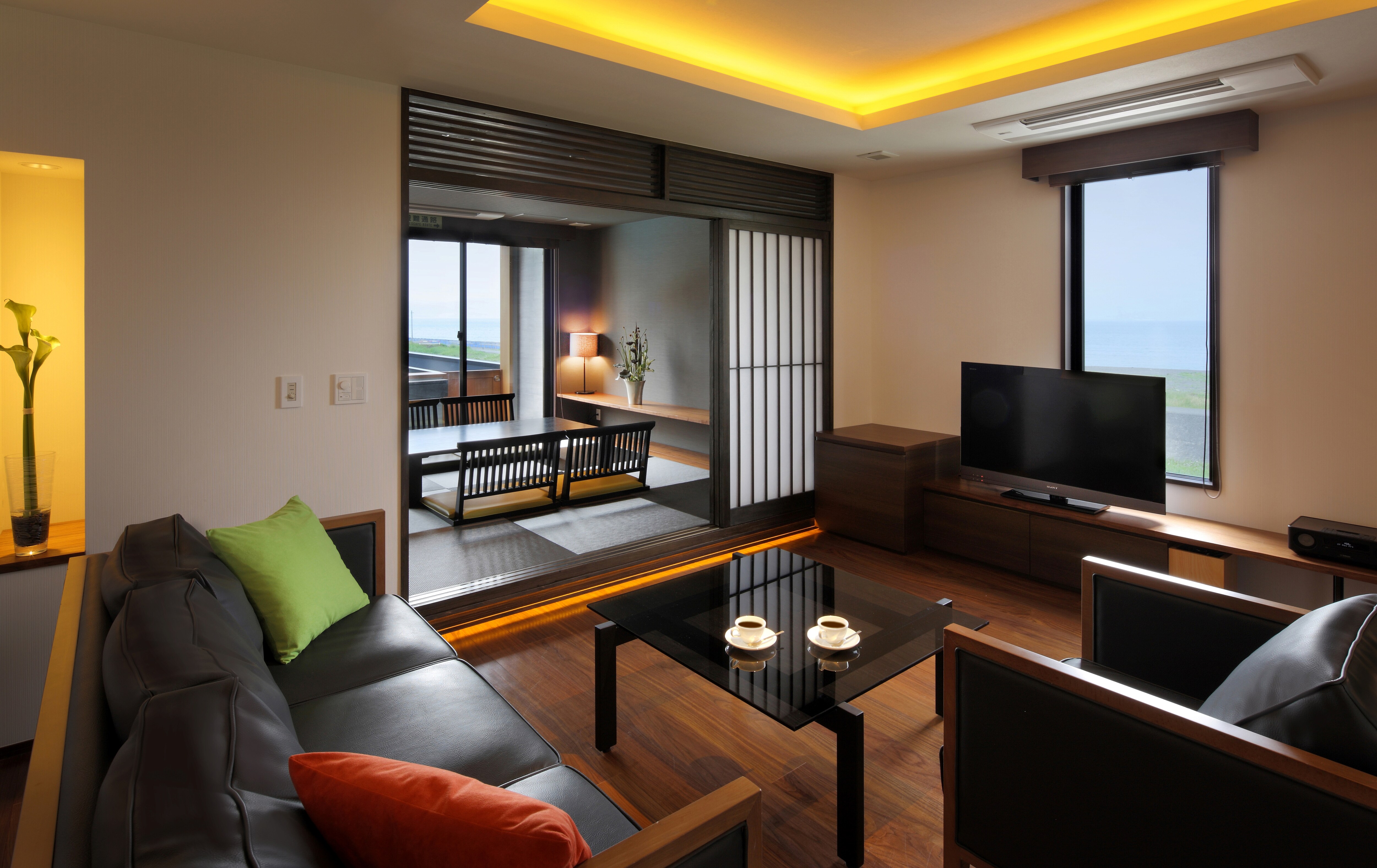 Luxury Suite