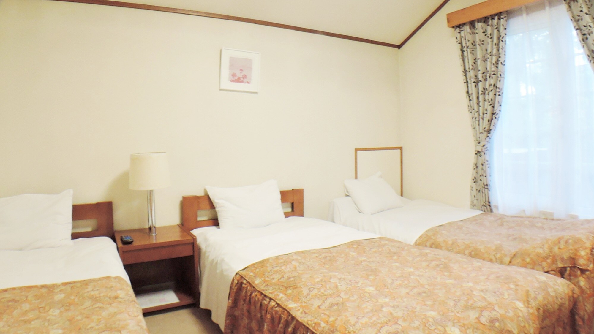 * [Triple] Fully equipped with floor warming! Room with 2 single beds and 1 sofa bed (example)