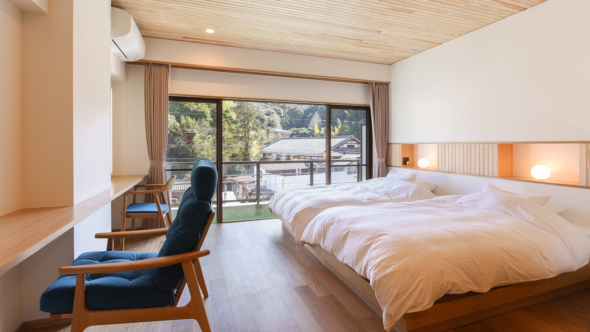 *Newly constructed in March 2023 [Japanese-Western style room] Shower included *No bath in the room (private bath included for free)