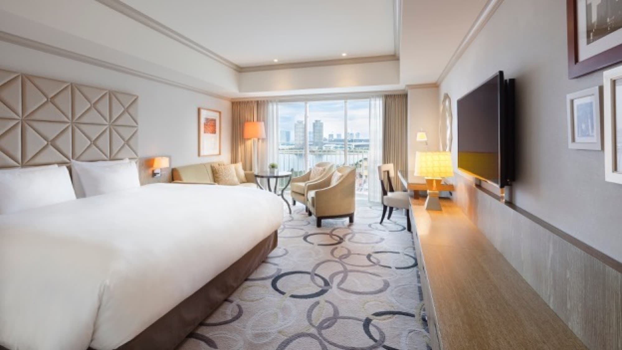 Deluxe room ③