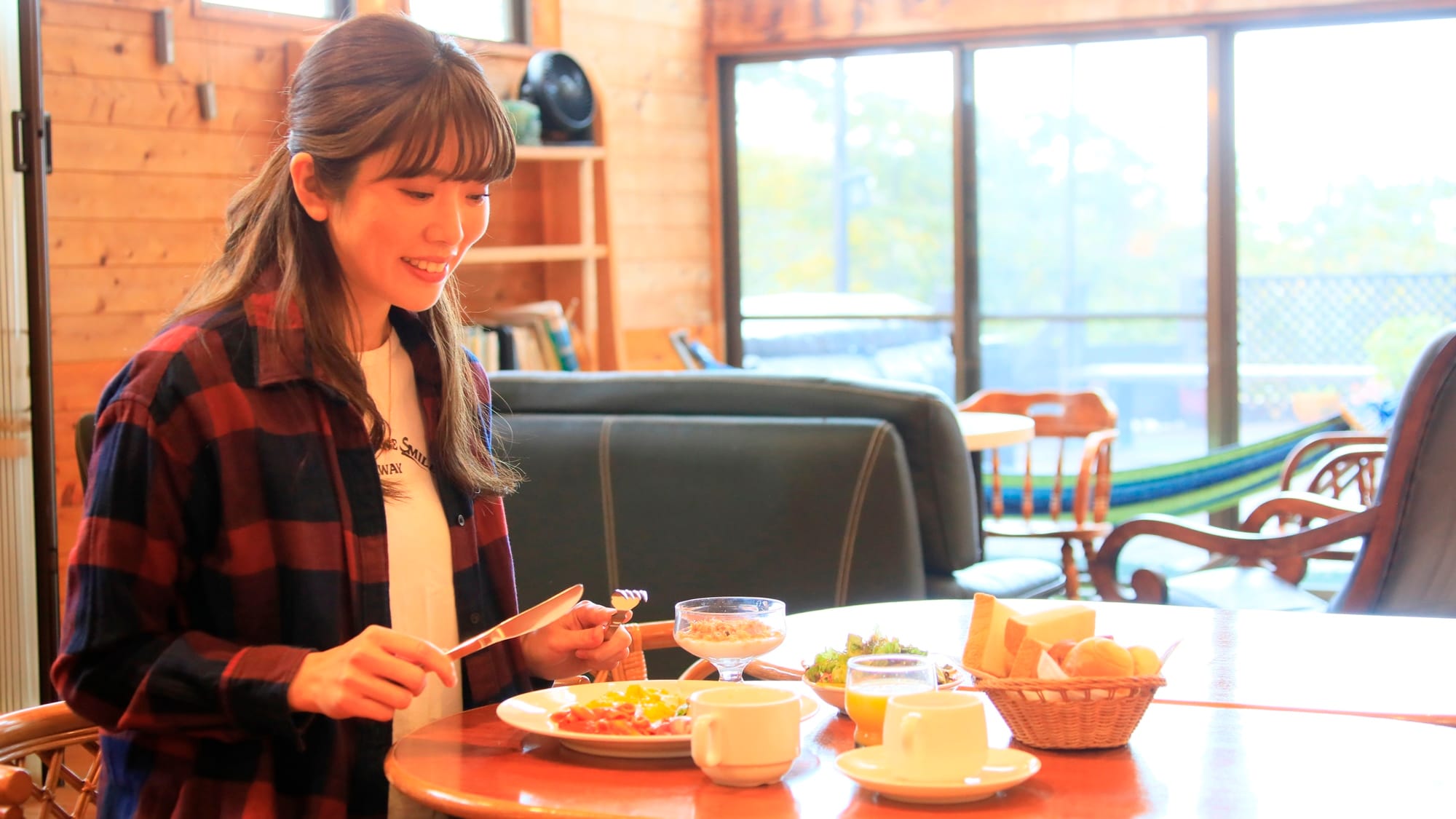 Meals | Breakfast features a hearty Western menu, making for a refreshing morning meal.