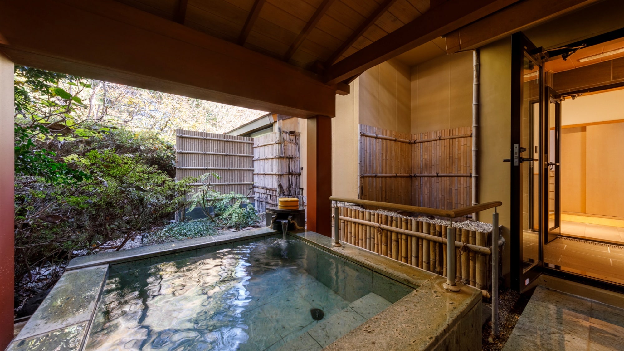 [With natural hot spring open-air bath] Twin Room 113