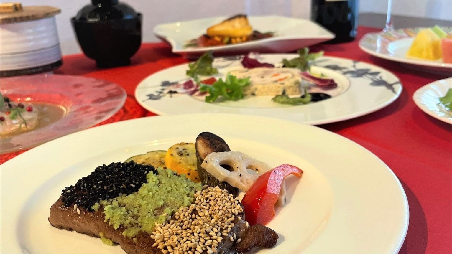 ● Bữa tối kiểu Pháp
