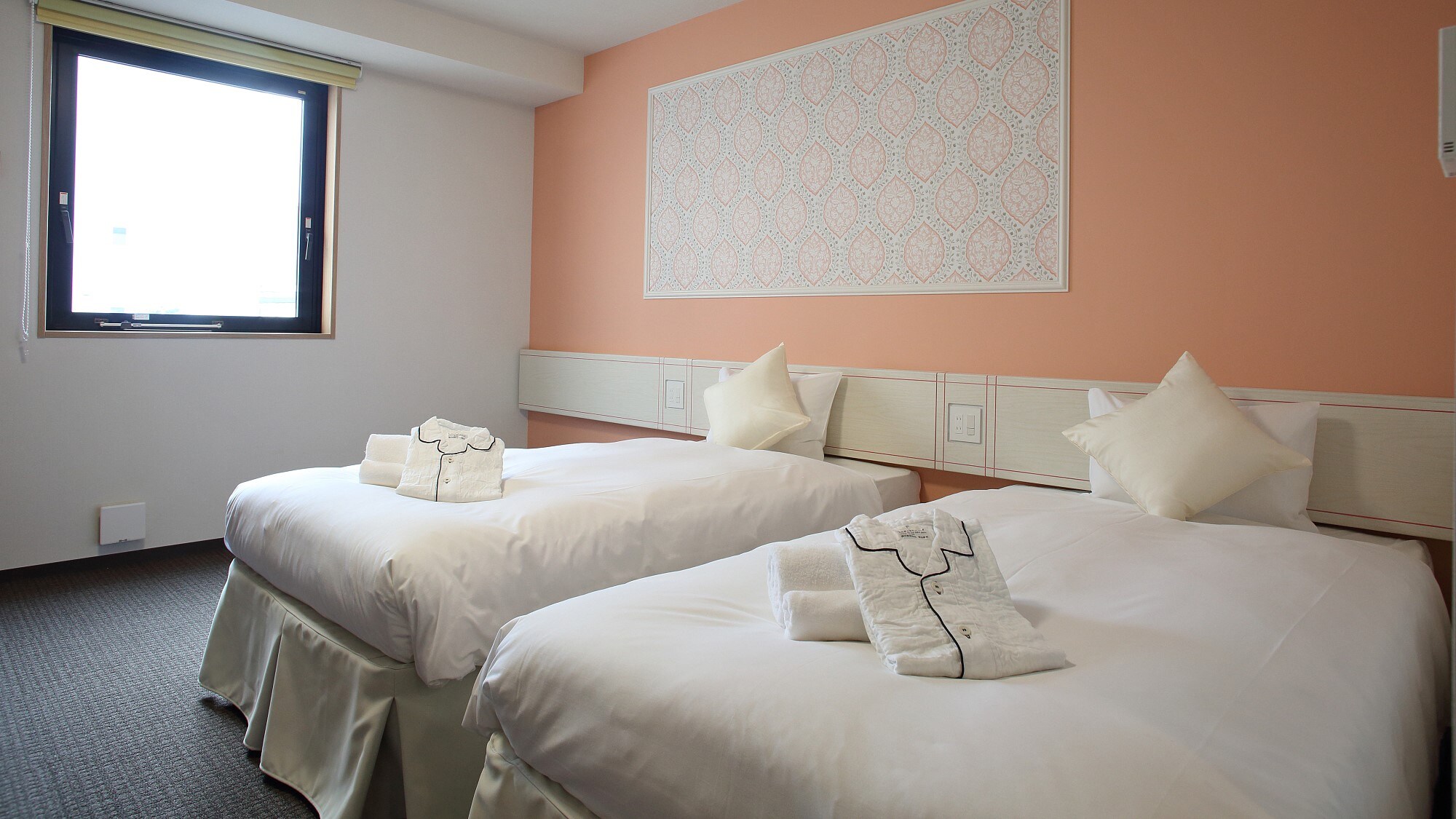 雙人標準房(2樓粉紅)