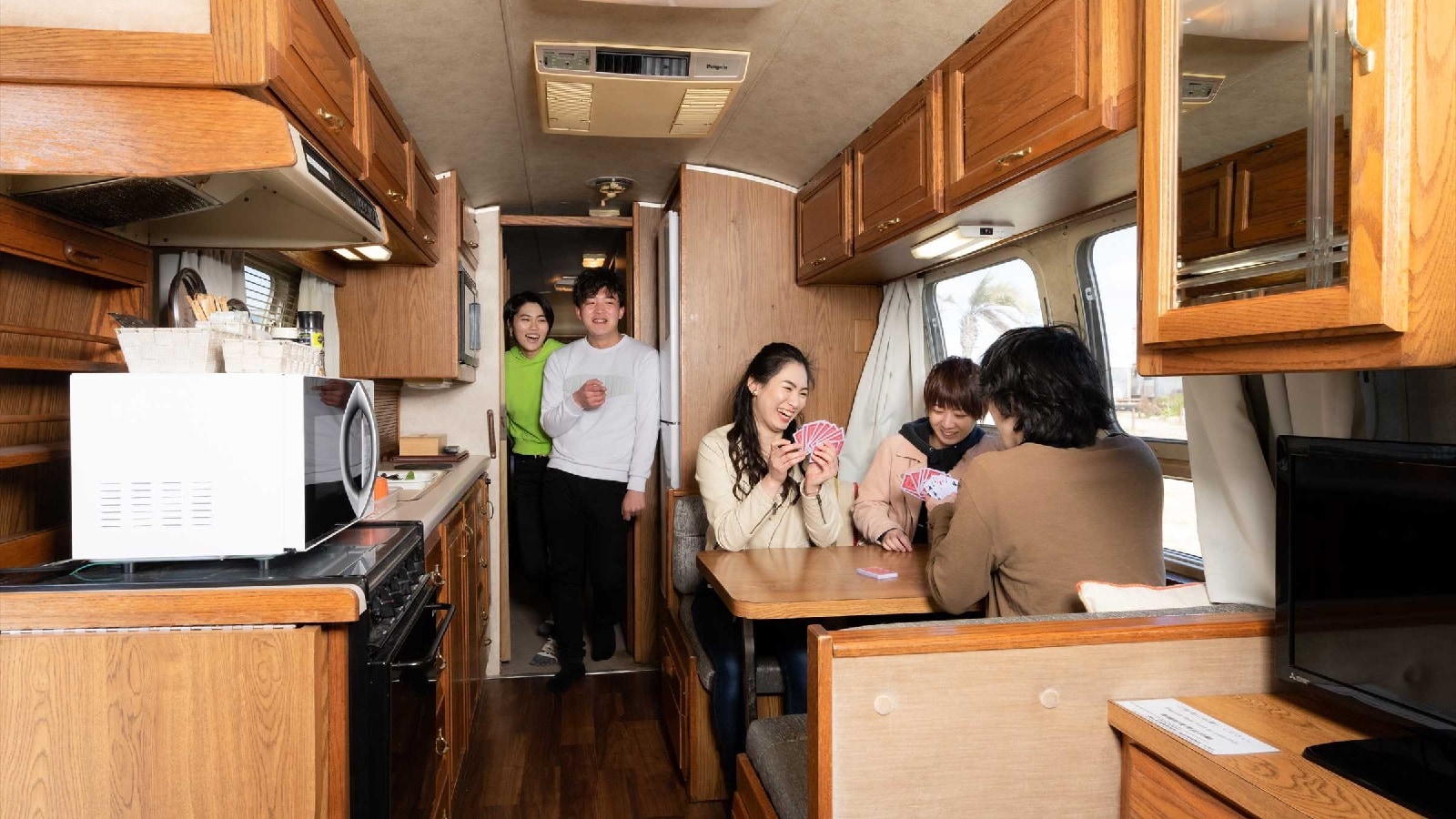 [Airstream tiêu chuẩn] Nội thất