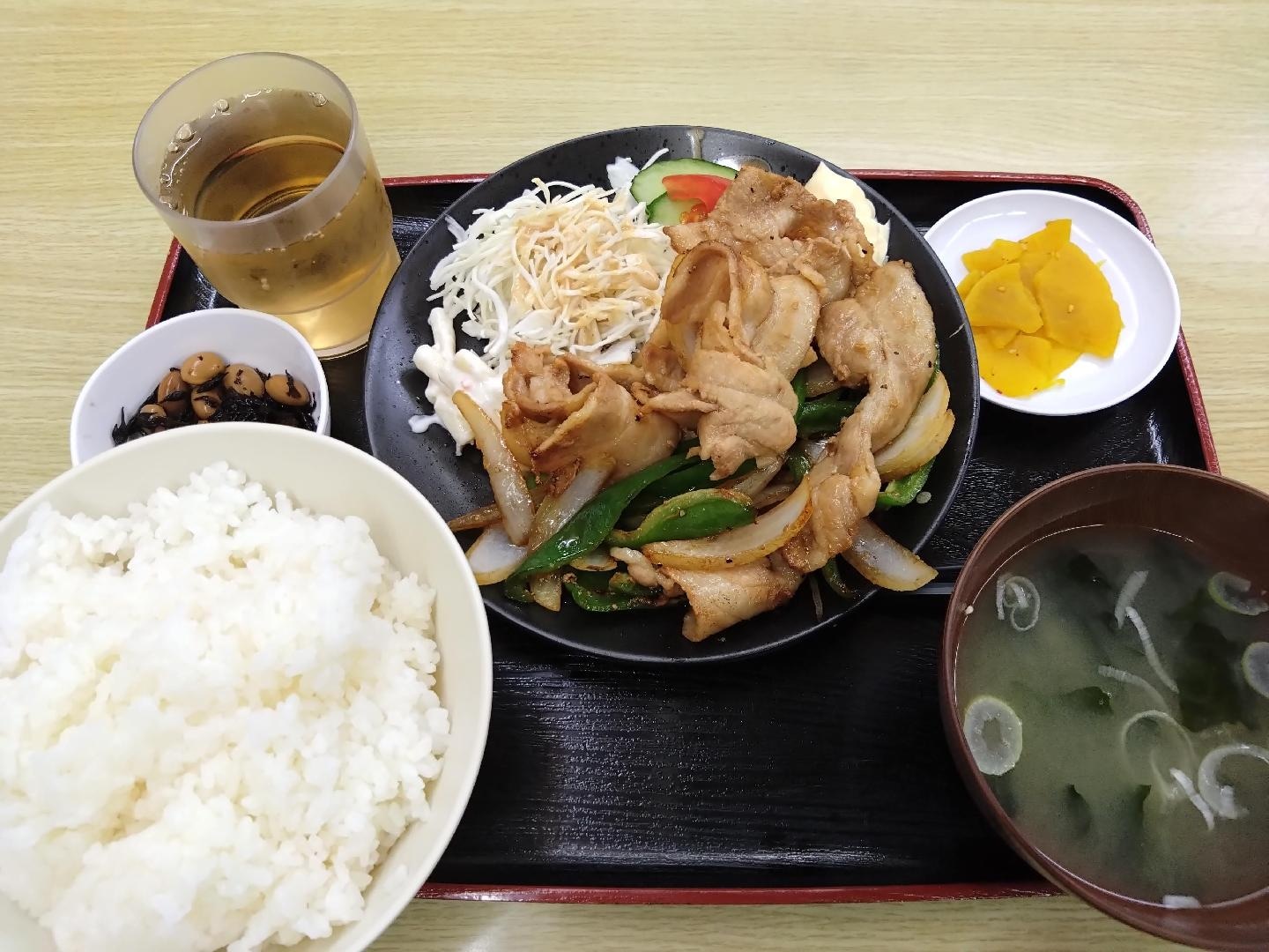 サウナセンター 新大久保店 生姜焼き定食.JPG