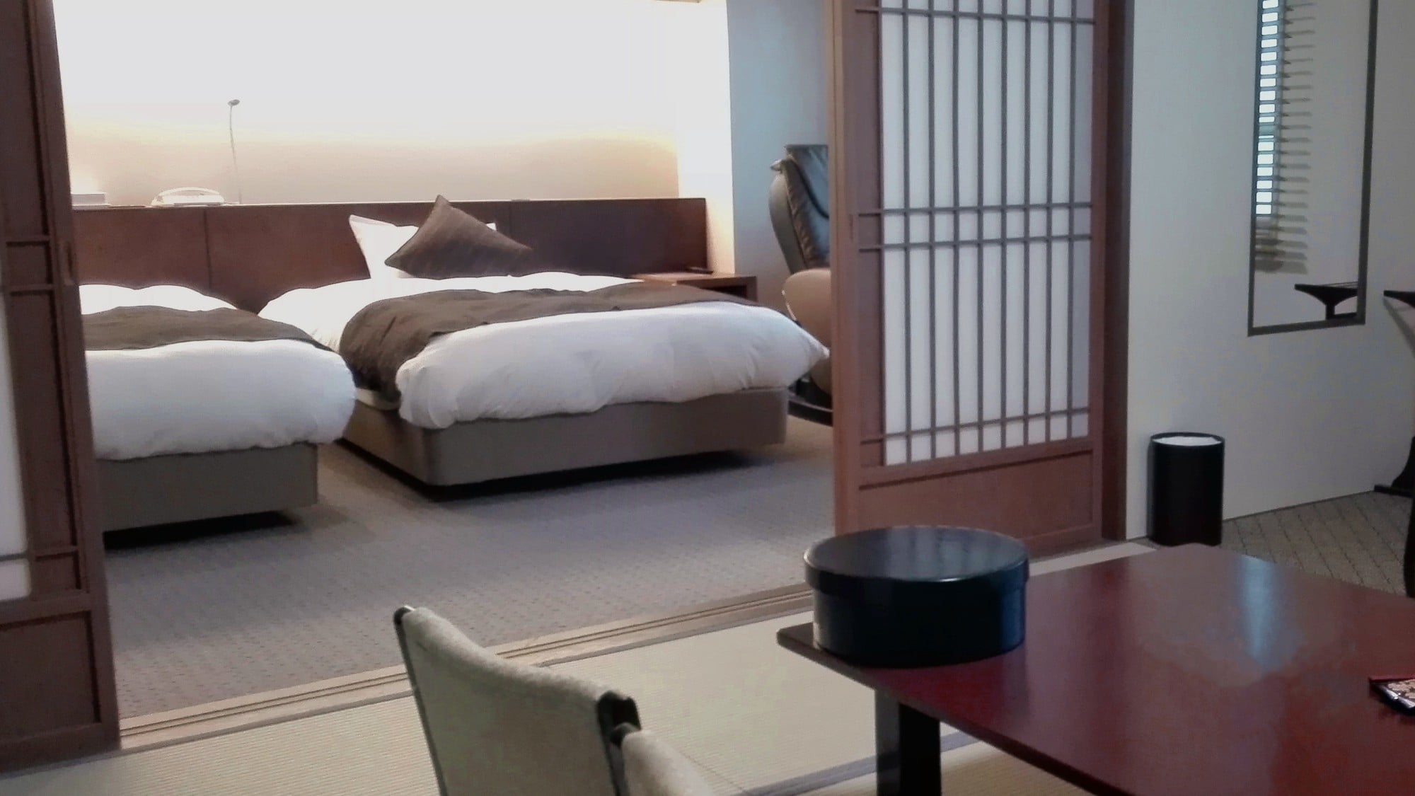 [Guest Rooms] Japanese-Western style rooms