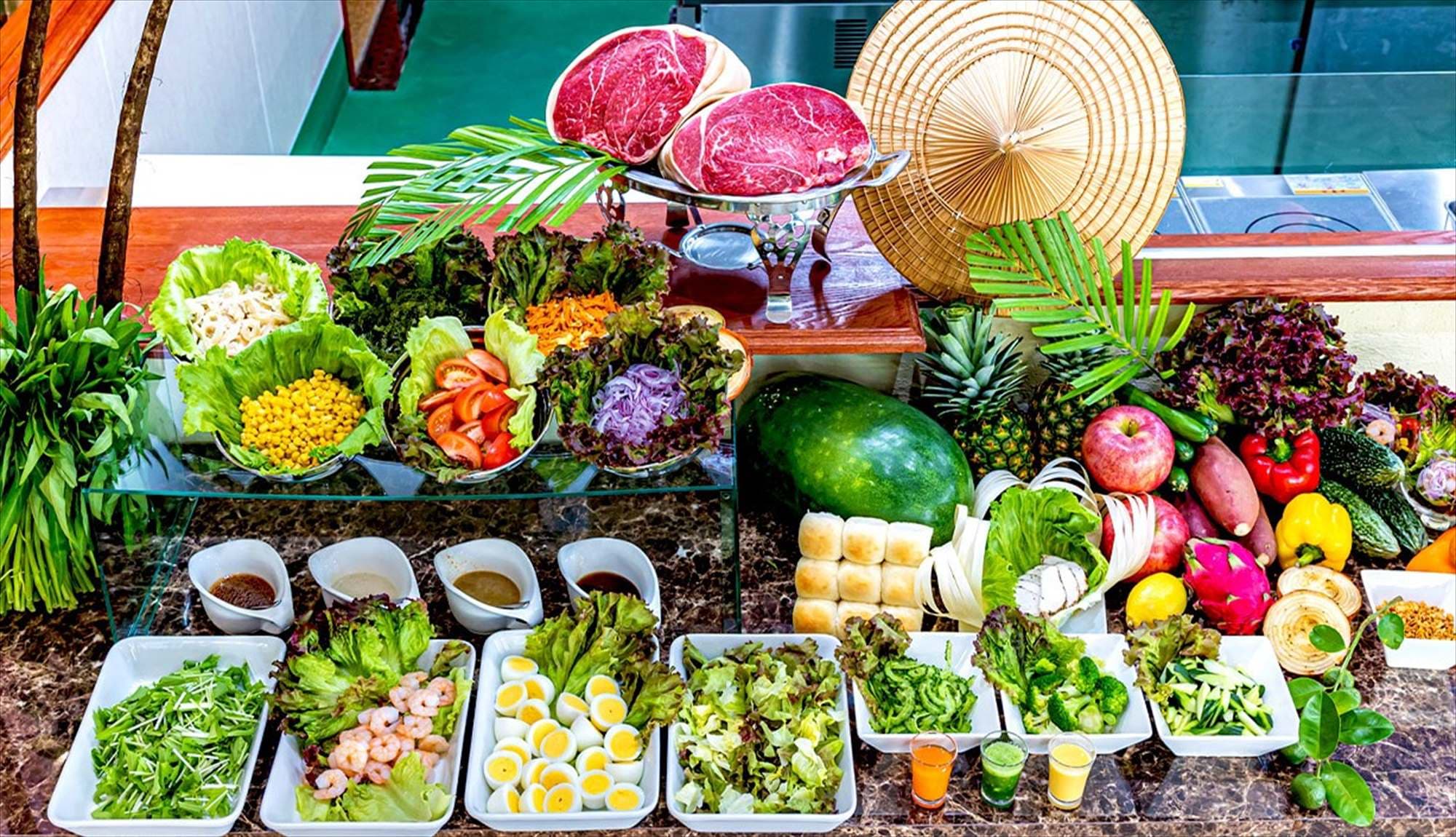 [Breakfast] Enjoy Okinawan food culture