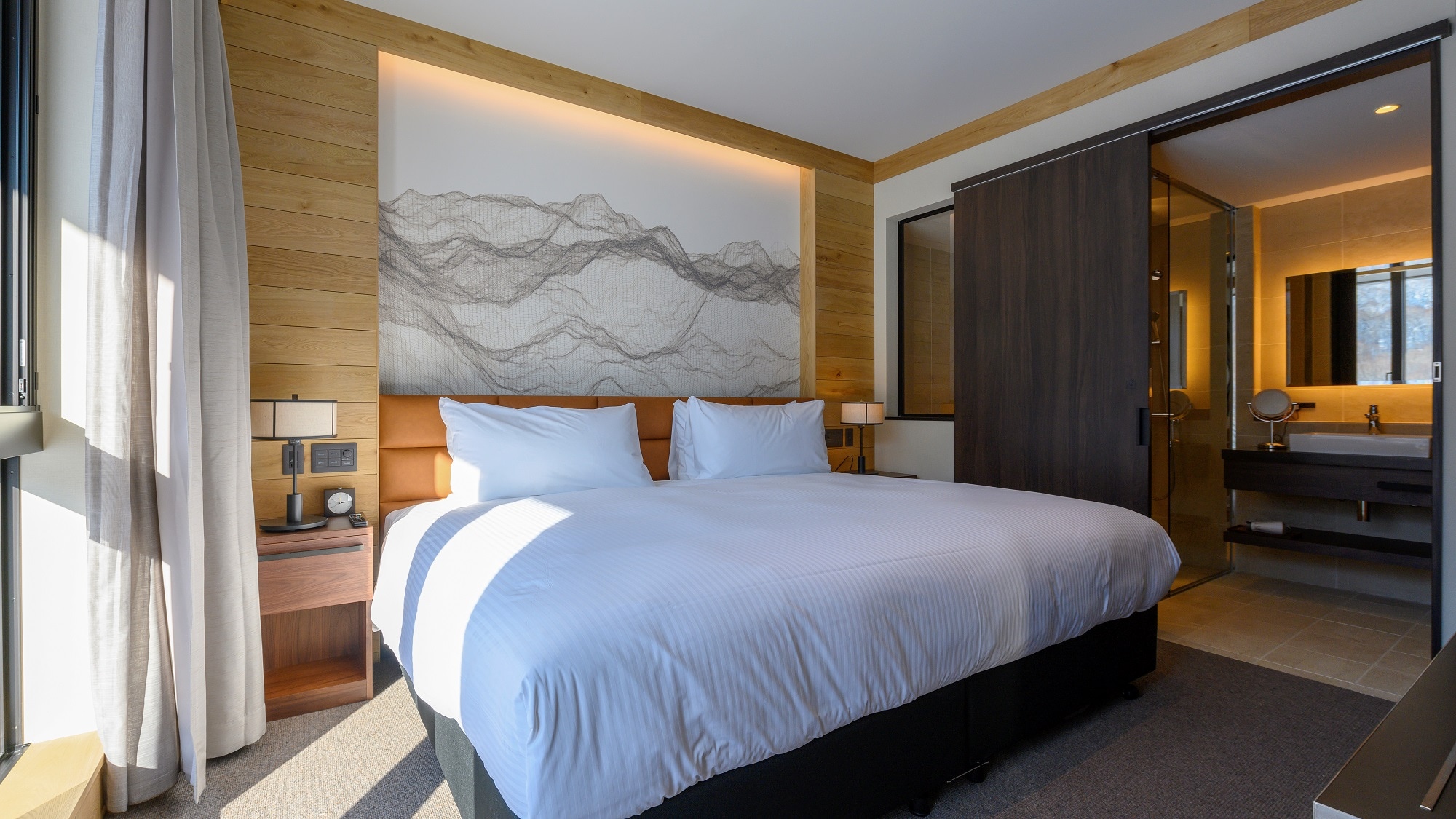 One-bedroom premium suite (example)
