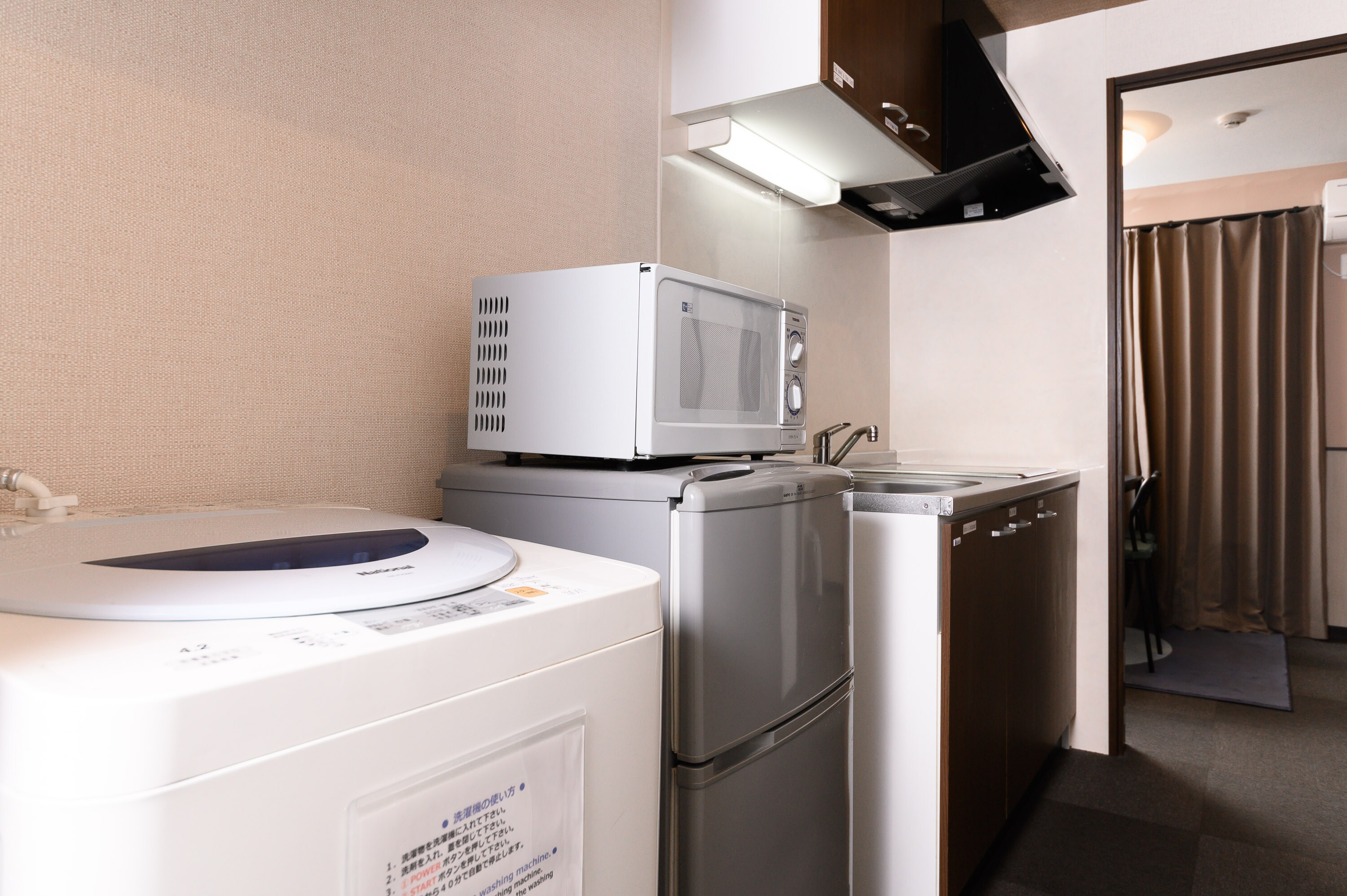 Washing machine and refrigerator