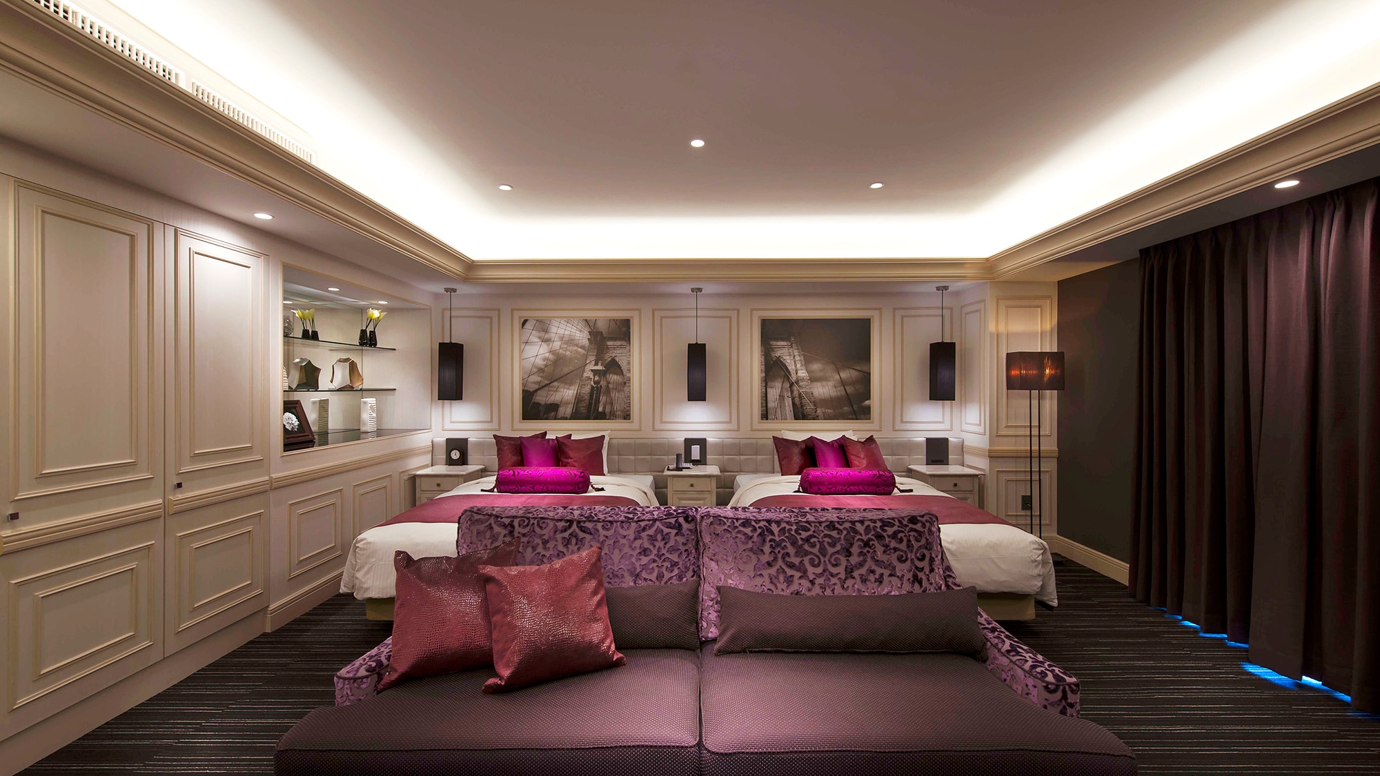 Piena Suite Room 1001 (example)