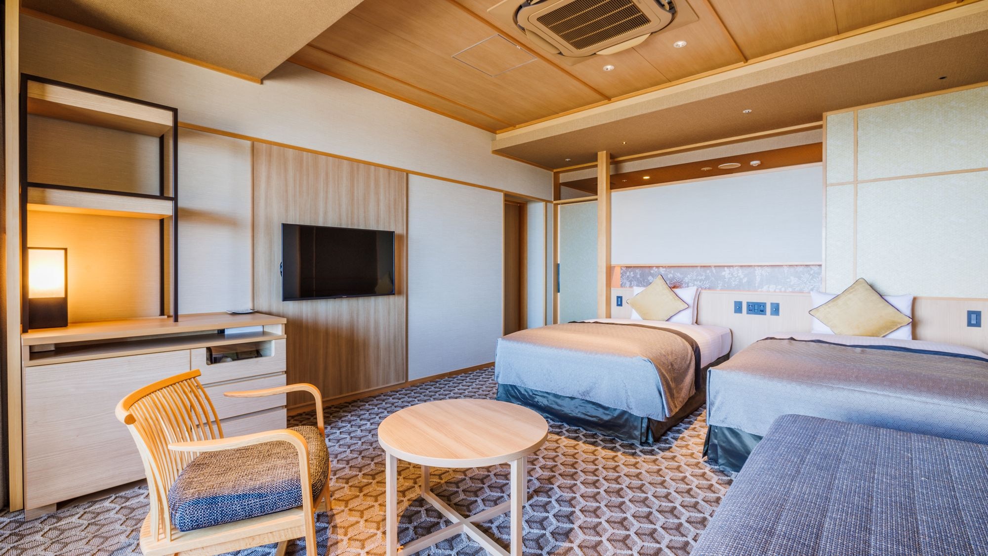 Premium terrace twin / with hot spring open-air bath (60 square meters)