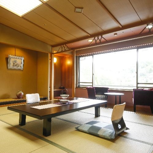 Ladies' room [Japanese-style room 12.5 tatami mats]