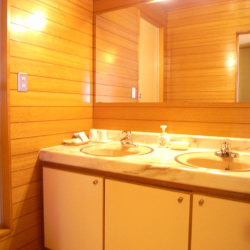 Special room (washstand)